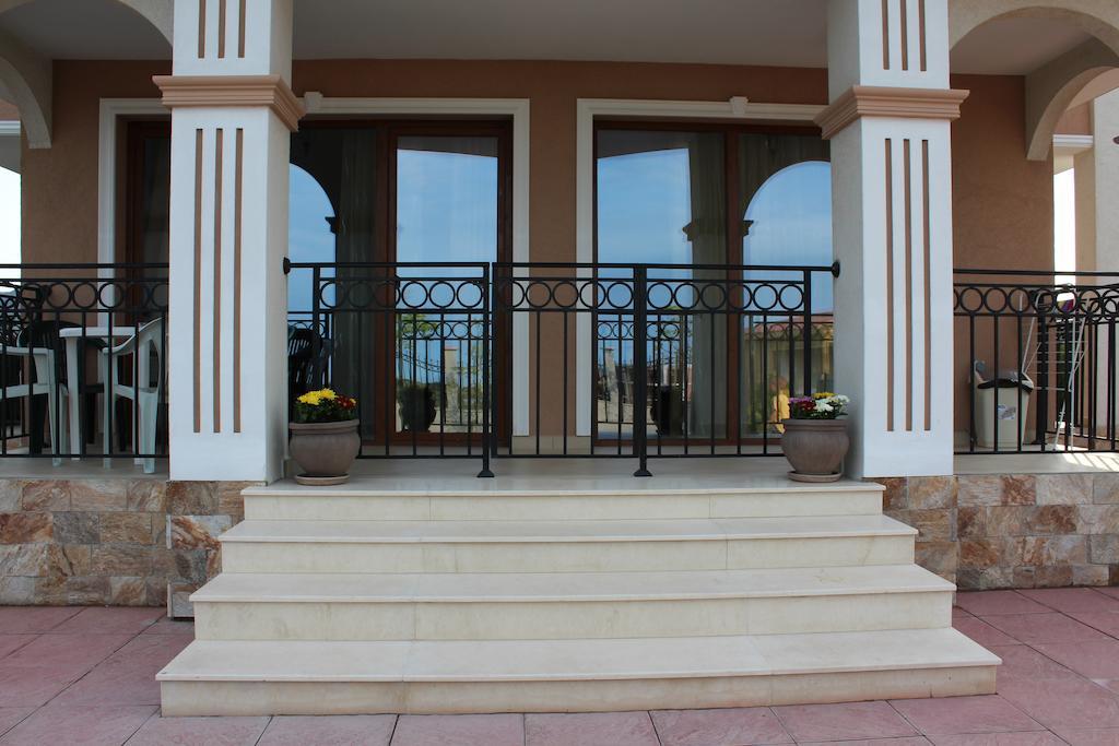 Brilliant Aparthotel Sozopol Extérieur photo