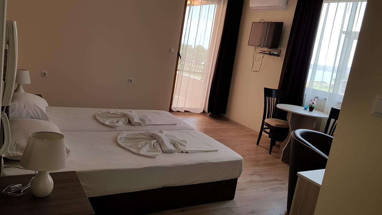Brilliant Aparthotel Sozopol Extérieur photo